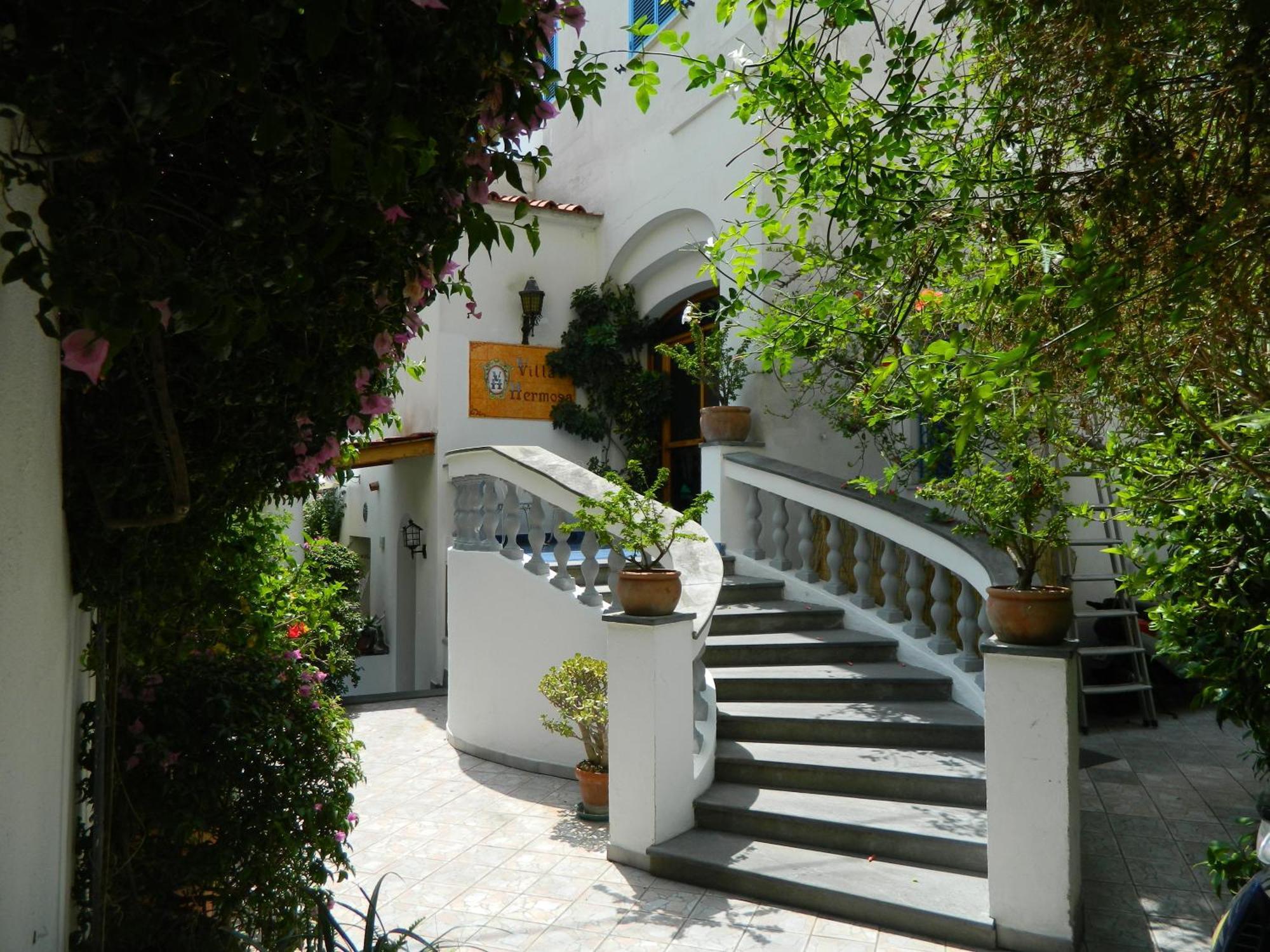 Hotel Villa Hermosa Искья Экстерьер фото